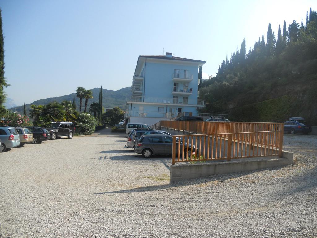 ריבה דל גארדה Residence Marina מראה חיצוני תמונה
