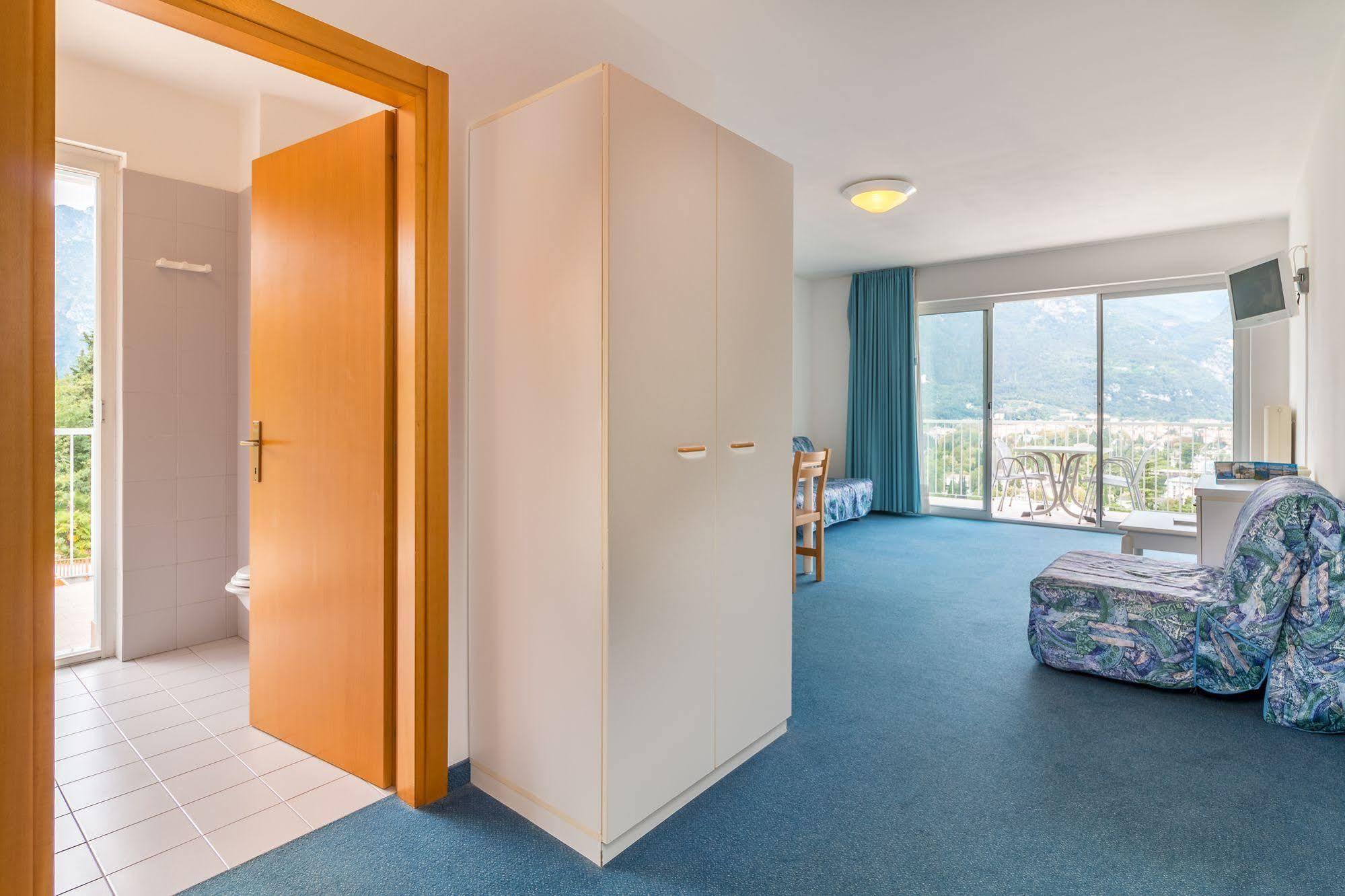 ריבה דל גארדה Residence Marina מראה חיצוני תמונה